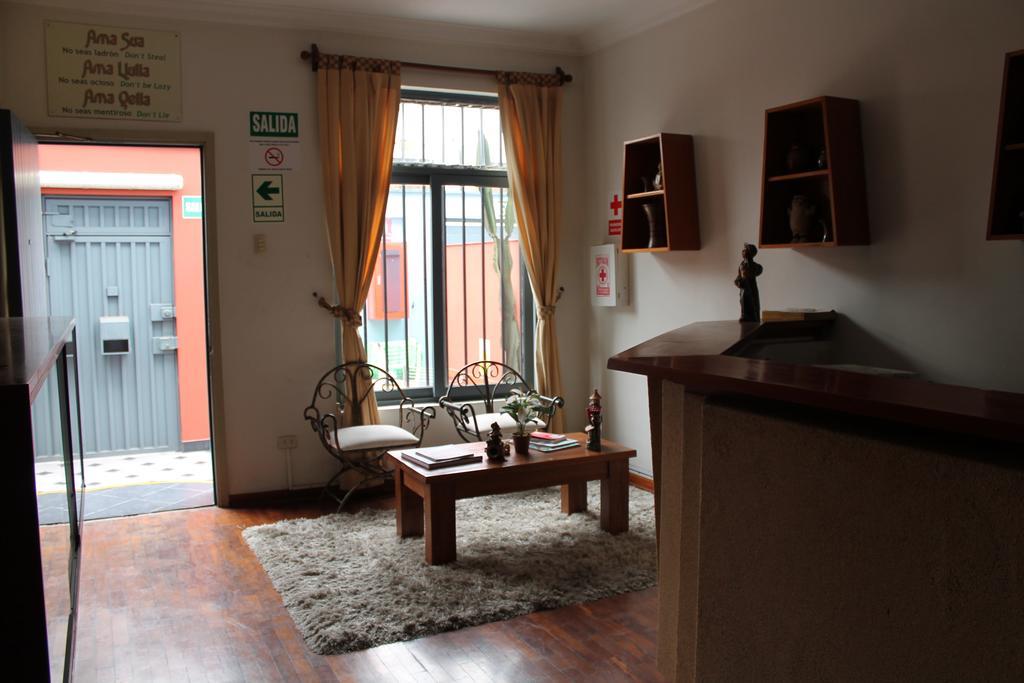 Casa Hualpa Hostel Lima Exterior photo